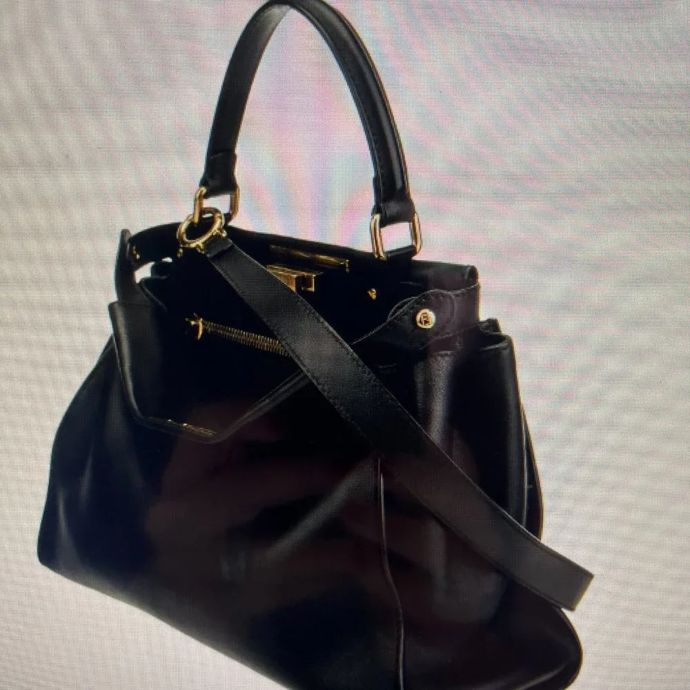 **SOLD** 
Fendi Medium Peekaboo - Gold and Black Hardware - Picture 11 of 11